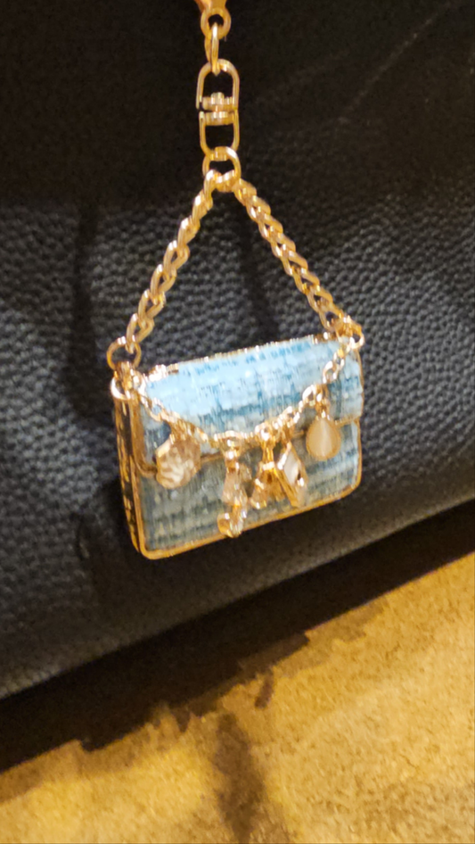 No 5 bag tweed charms