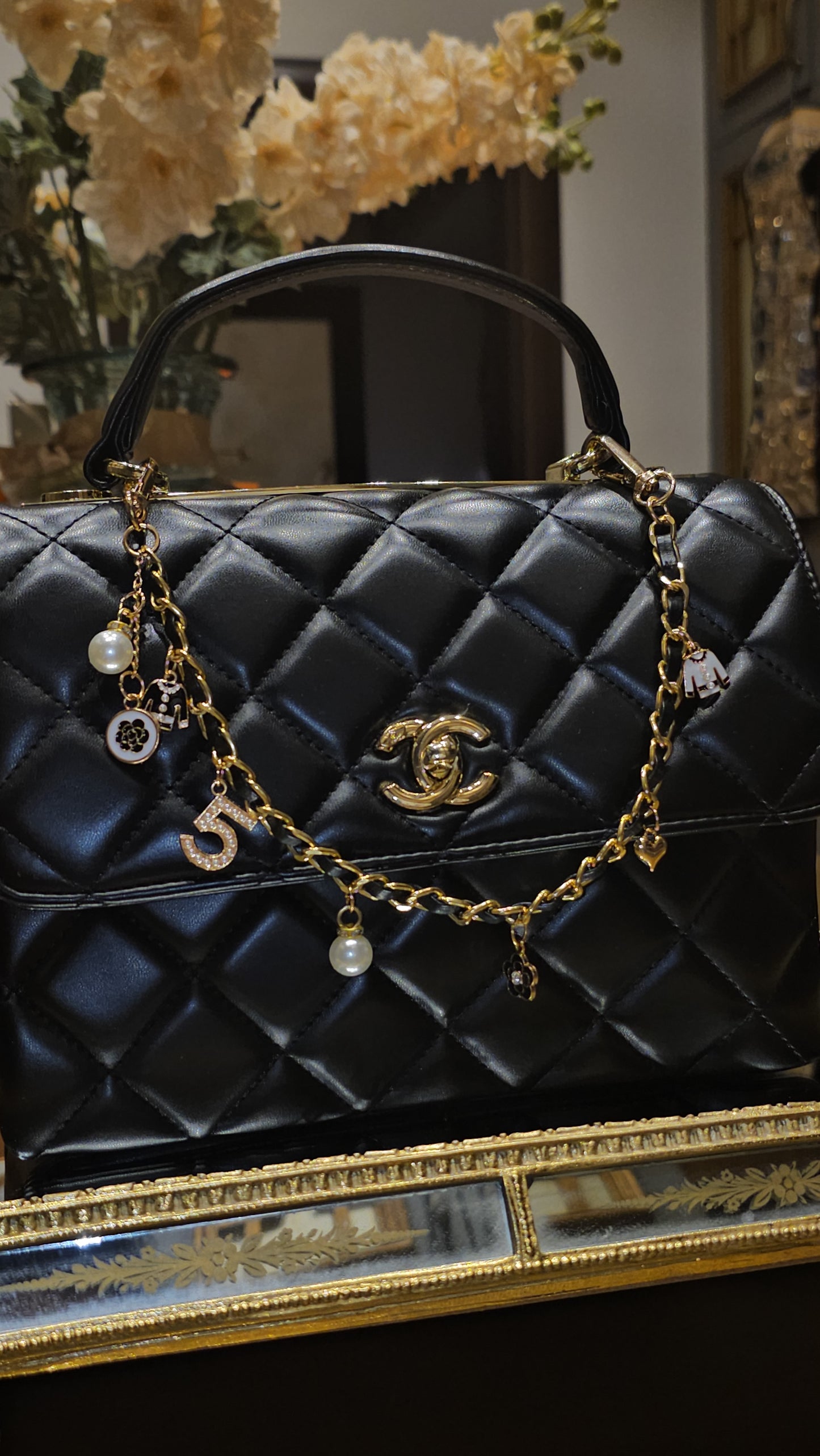 Chanel chain